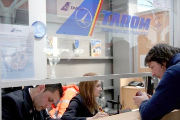 Pasagerii Tarom vor putea efectua singuri formalităţile de check-in